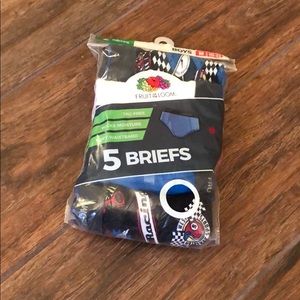 NWT Fruit of the Loom Boys’ Briefs